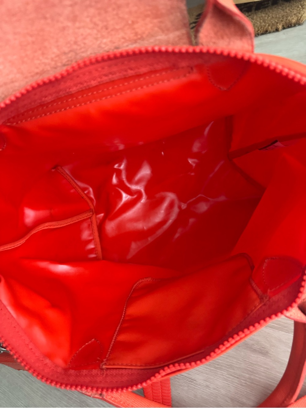 Longchamp red Le Pliage Modele Depose Small Tote with Adjustable Strap - Picture 13 of 14